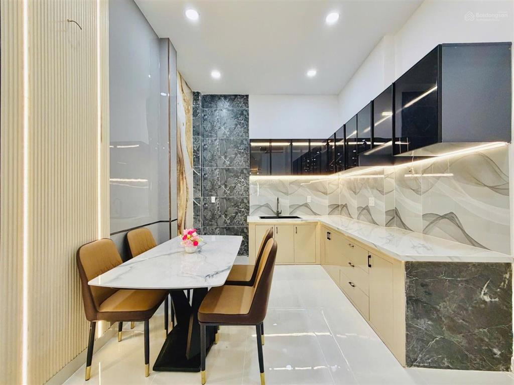 Giảm sâu nhà xâymới 4t  4pn  55m2 nguyễn văn khối gò vấp chỉ 5.5 tỷ nhanh mới kịp