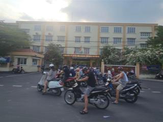 Căn hộ dịch vụ thu 128tr/tháng hẻm 8m hầm 6 tầng 27 phòng phan văn hơn quận 12