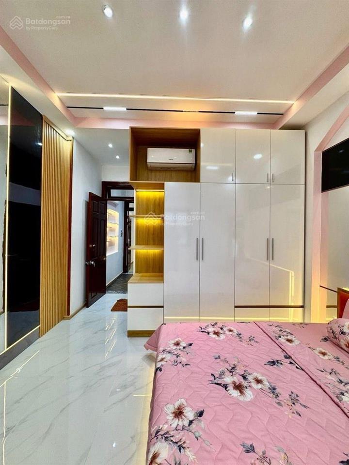 Nhà mới 3t, 4pn hẻm 5m huỳnh văn nghệ gò vấp 4x18 chỉ nhỉnh 7 tỷ, sổ vuông