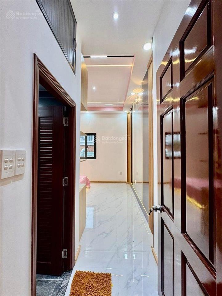 Nhà mới 3t, 4pn hẻm 5m huỳnh văn nghệ gò vấp 4x18 chỉ nhỉnh 7 tỷ, sổ vuông