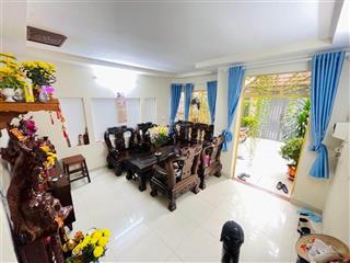 Hàng hiếm 5.5m x 18m, sát mặt tiền nguyễn tư giản gò vấp, hẻm xe hơi chỉ hơn 8 tỉ, sổ đẹp