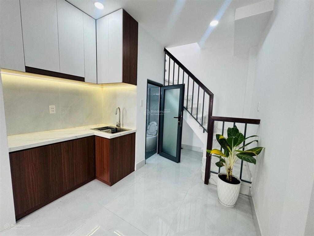 Gò vấp ô tô tới nhà  full nội thất  44m2 dtsd  chỉ 3. x tỷ