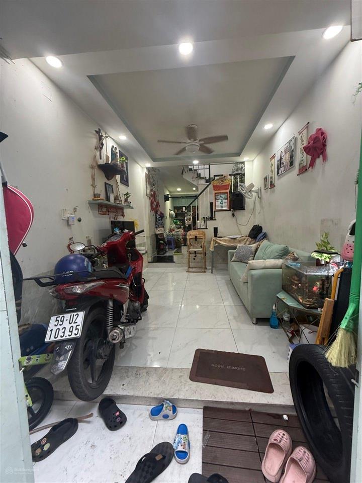 Bán nhà đẹp full nội thất tân sơn  tân bình 31.5m2 chỉ hơn 3 tỷ ở ngay hẻm 3m