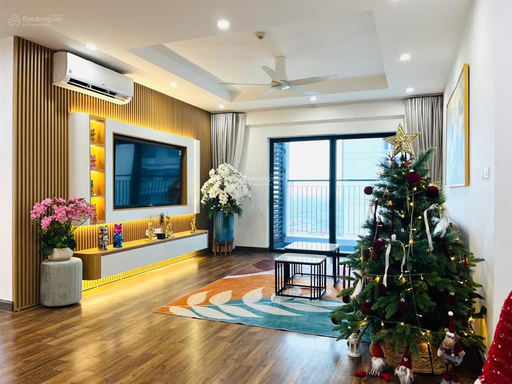 Căn góc siêu vip 139m2 goldmark city  3pn full nội thất nhập khẩu  2 lô gia rộng  11.58 tỷ