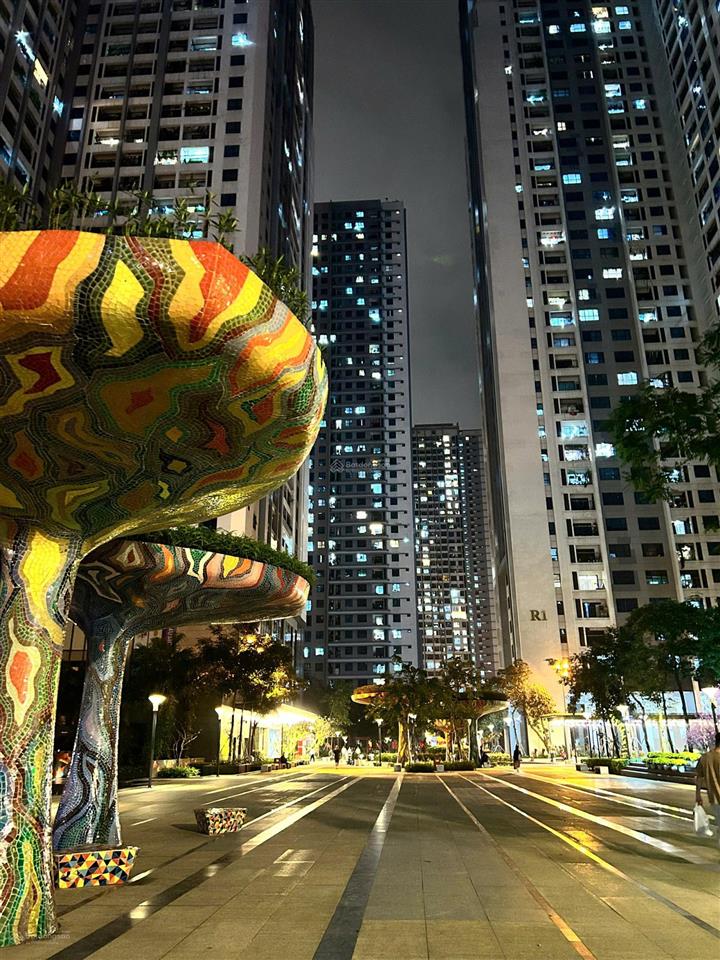 Căn góc đông nam 110m2 goldmark city  3pn full nội thất nhập khẩu  2 lô gia rộng  9.37 tỷ