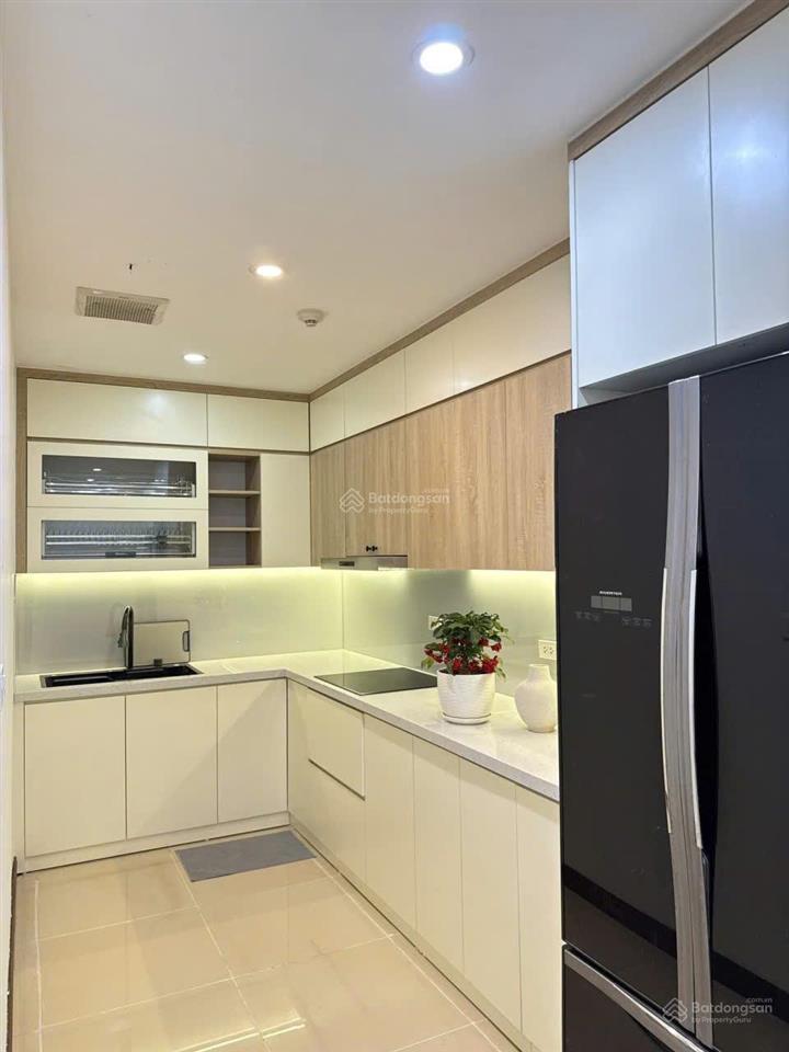 Căn góc đông nam 110m2 goldmark city  3pn full nội thất nhập khẩu  2 lô gia rộng  9.37 tỷ