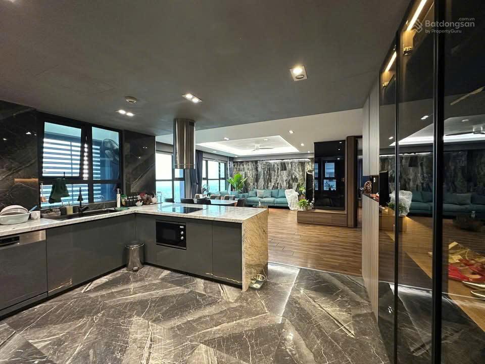 Bán cắt lỗ căn hộ 4pn 172m² goldmark city giá 11,5 tỷ biệt thự trên cao đẳng cấp