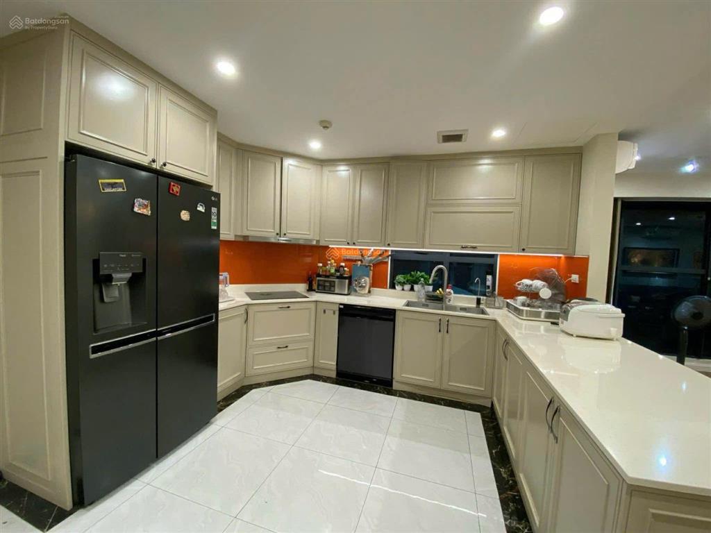 Goldmark 160m 4pn 2 slot ô tô nội thất đẹp 10,7 tỷ bao phí