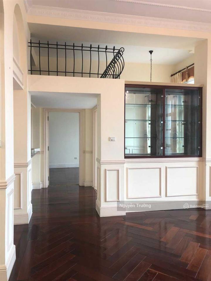 Cần bán nhanh căn hộ 106m2, 2pn + 1, cửa tb, ban công đn, chung cư the manor. giá 9.8 tỷ