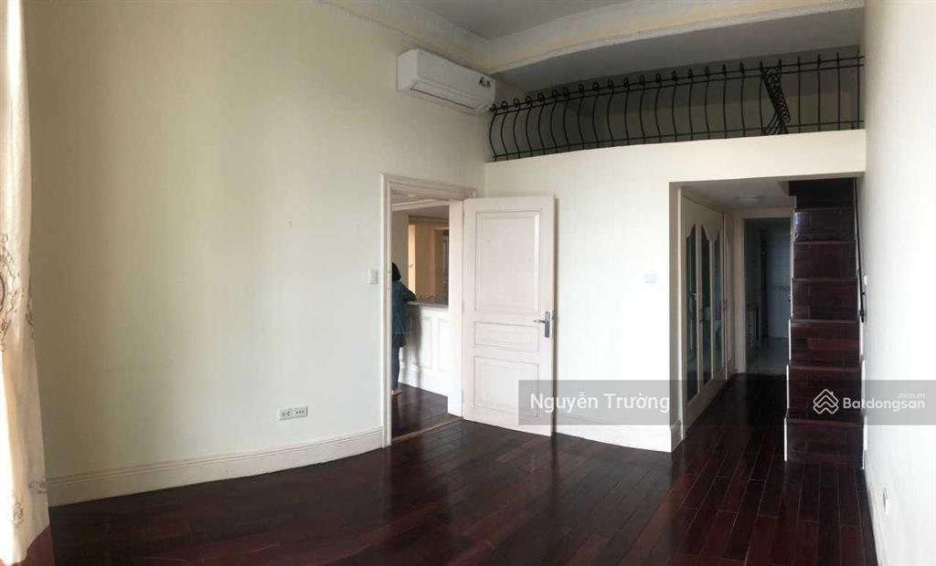 Cần bán nhanh căn hộ 106m2, 2pn + 1, cửa tb, ban công đn, chung cư the manor. giá 9.8 tỷ