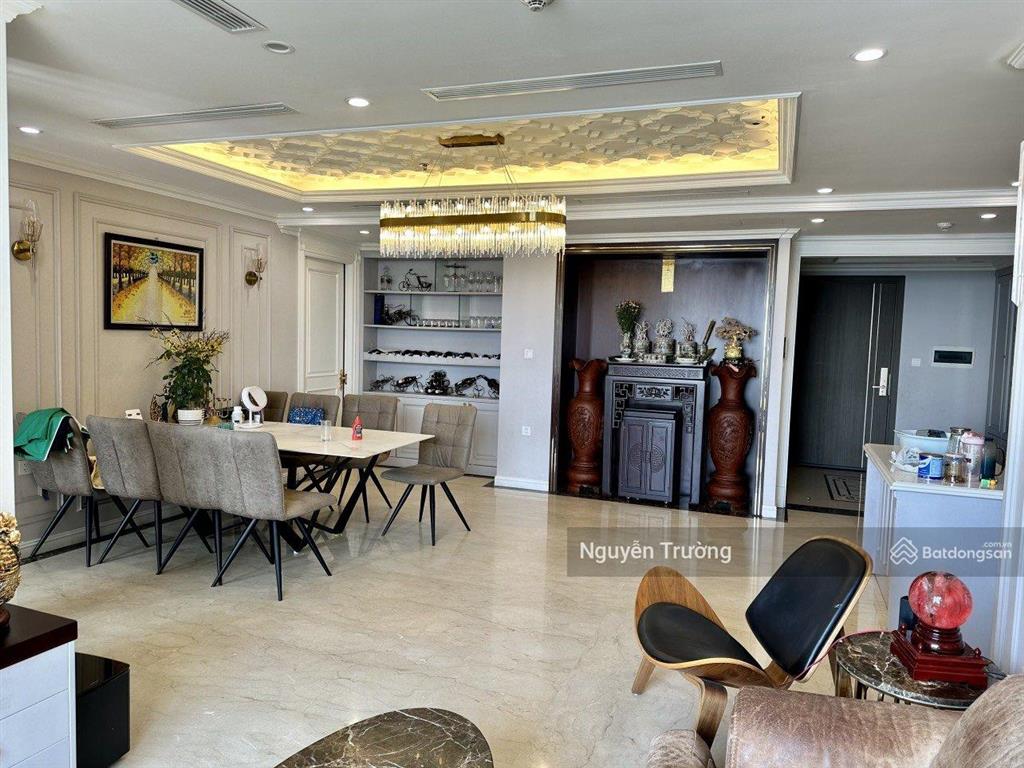 Nhà mình bán căn hộ 125m2, 3pn 3vs, full đồ, ban công đb, view hồ, chung cư mỹ đình pearl. giá 16tỷ