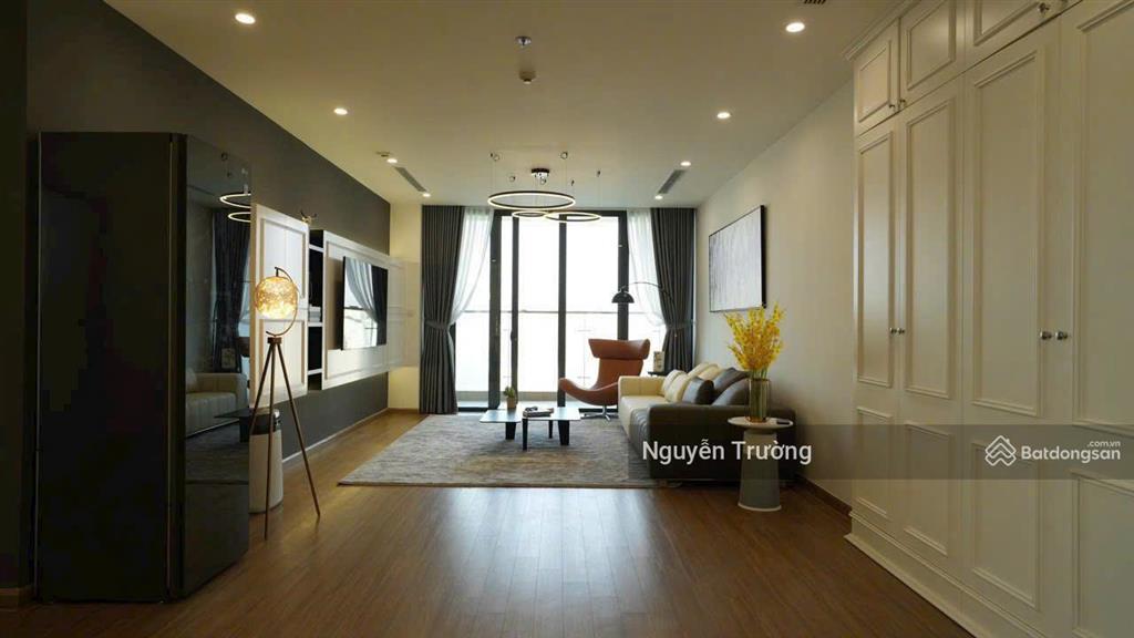 Cần bán căn hộ siêu đẹp! 155m2, 4 phòng ngủ, view hồ đẹp, chung cư vinhomes skylake. giá 19 tỷ