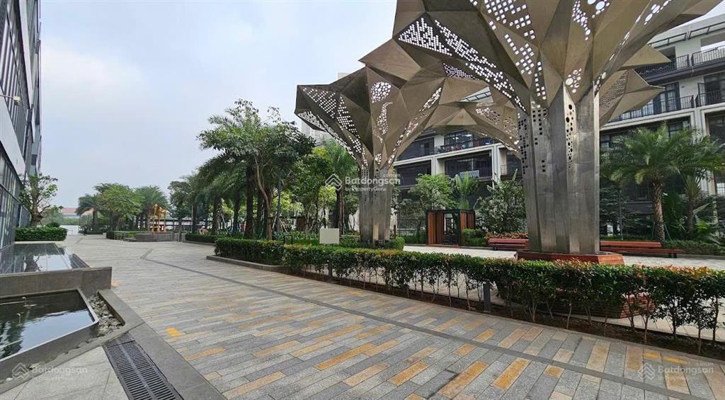 Hàng hiếm ! căn hộ 113m2, cửa đb, ban công tn, view công viên, cc the matrix one. giá 12.5 tỷ