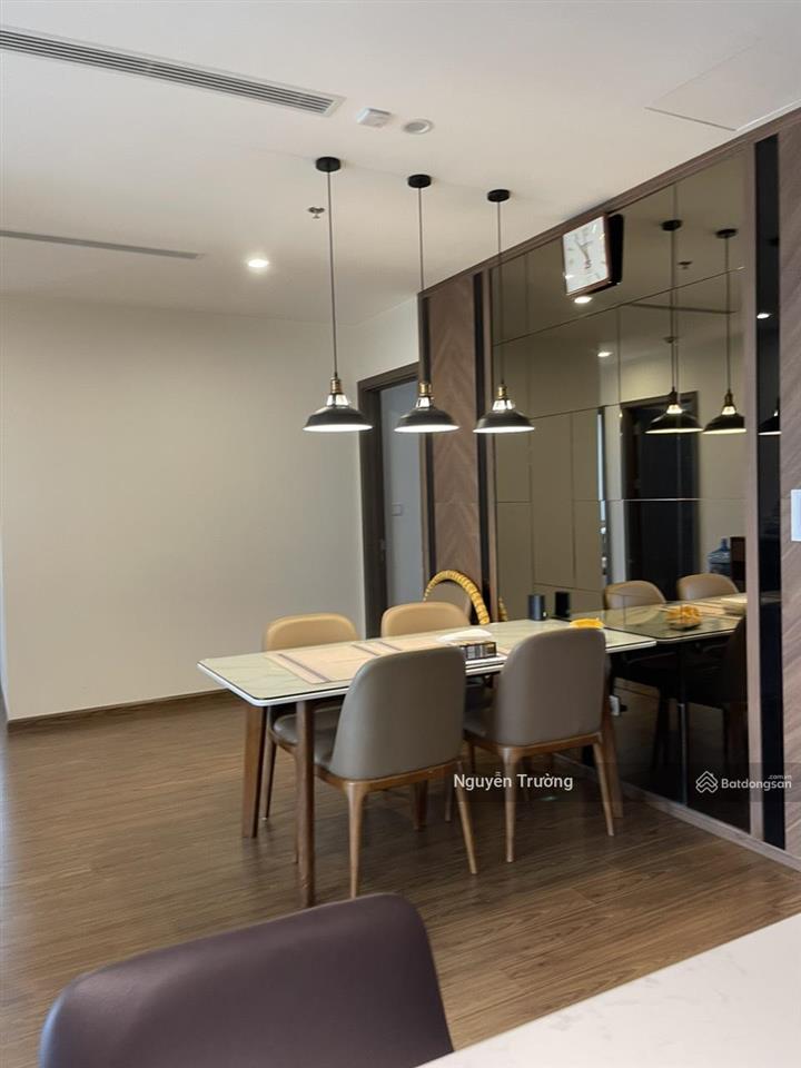 (giá thật). bán gấp căn hộ 101m2, 3pn 2vs, full đồ đẹp, chung cư vinhomes west point. giá 9.1 tỷ