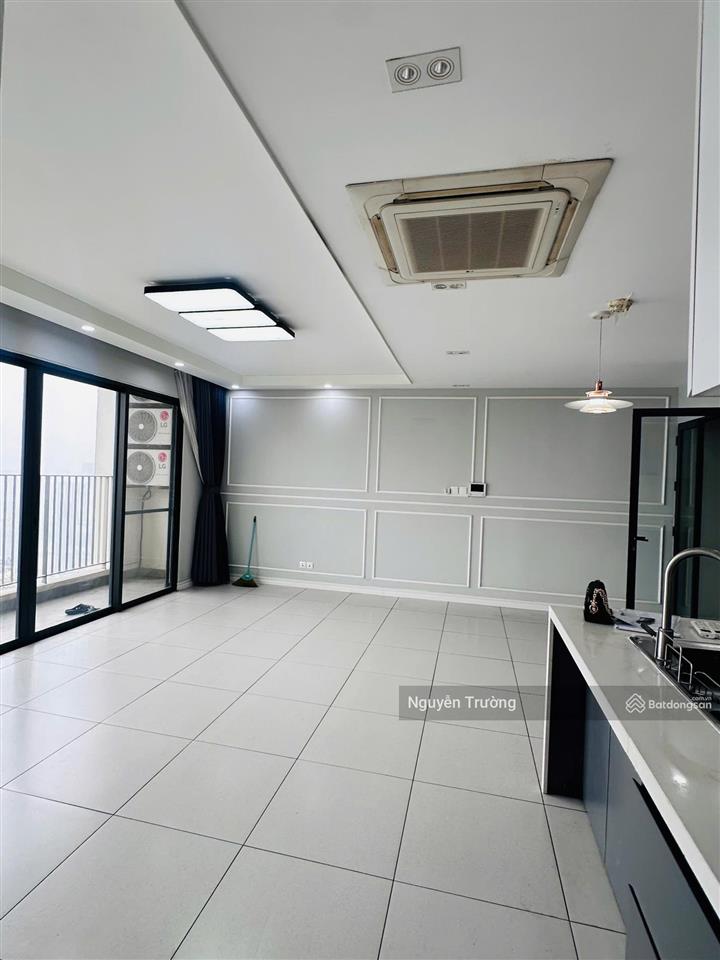 (giá thật) bán căn hộ 109m2, 3pn2vs, căn góc, có slot oto, chung cư vinhomes dcapitale. giá 12 tỷ