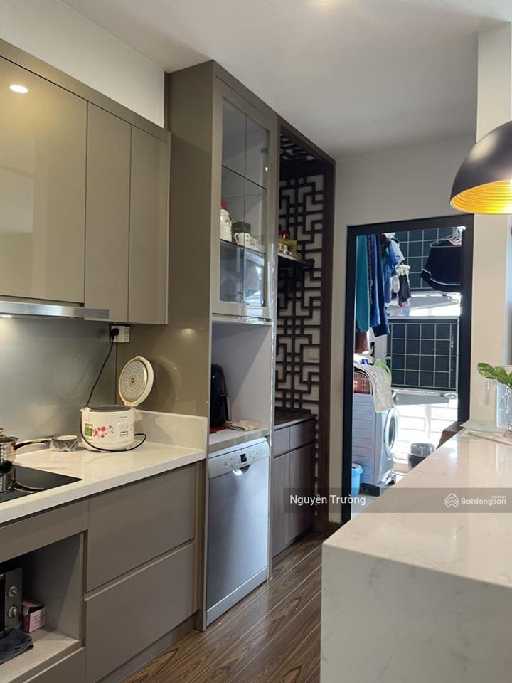 Chính chủ bán căn hộ 85m2, 3pn 2vs, ban công đn, chung cư vinhomes green bay. giá 10 tỷ