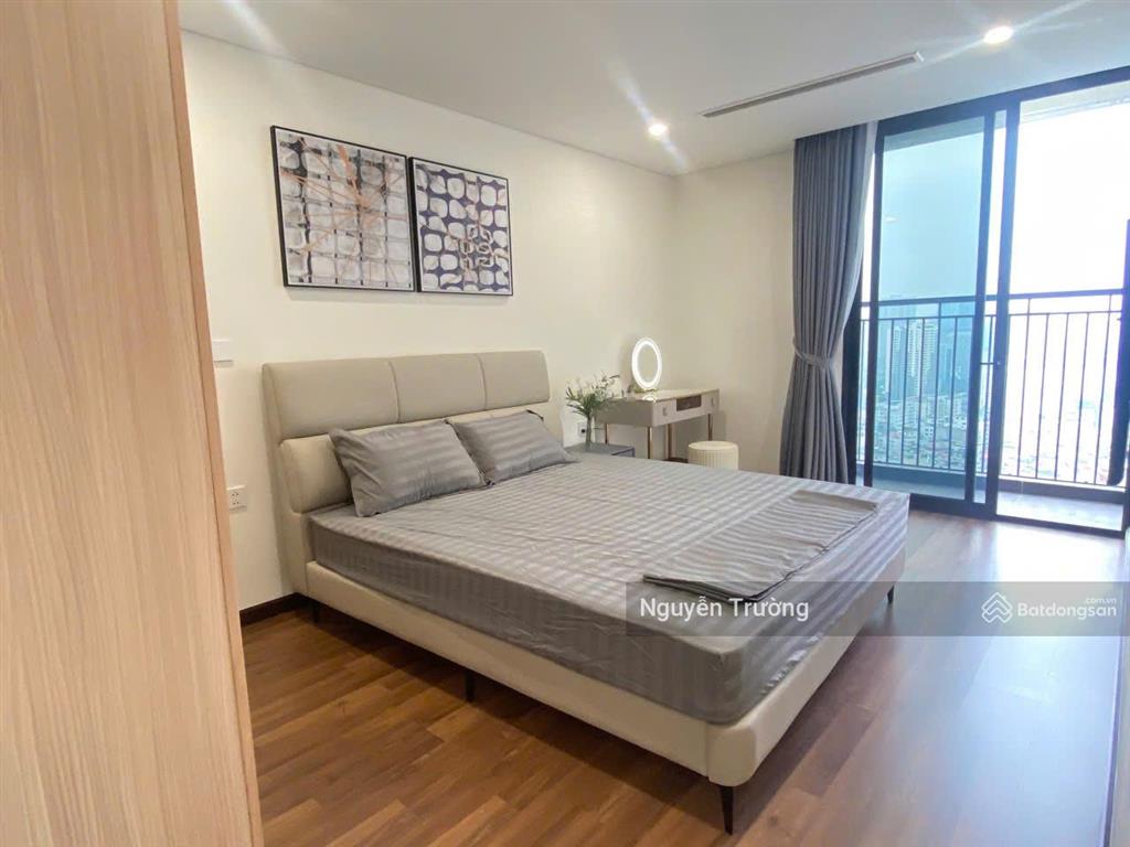 (hàng mới) bán căn hộ 110m2, 3pn 2vs, full đồ đẹp, căn góc, sổ sẵn, cc mipec rubik. giá 12.3 tỷ