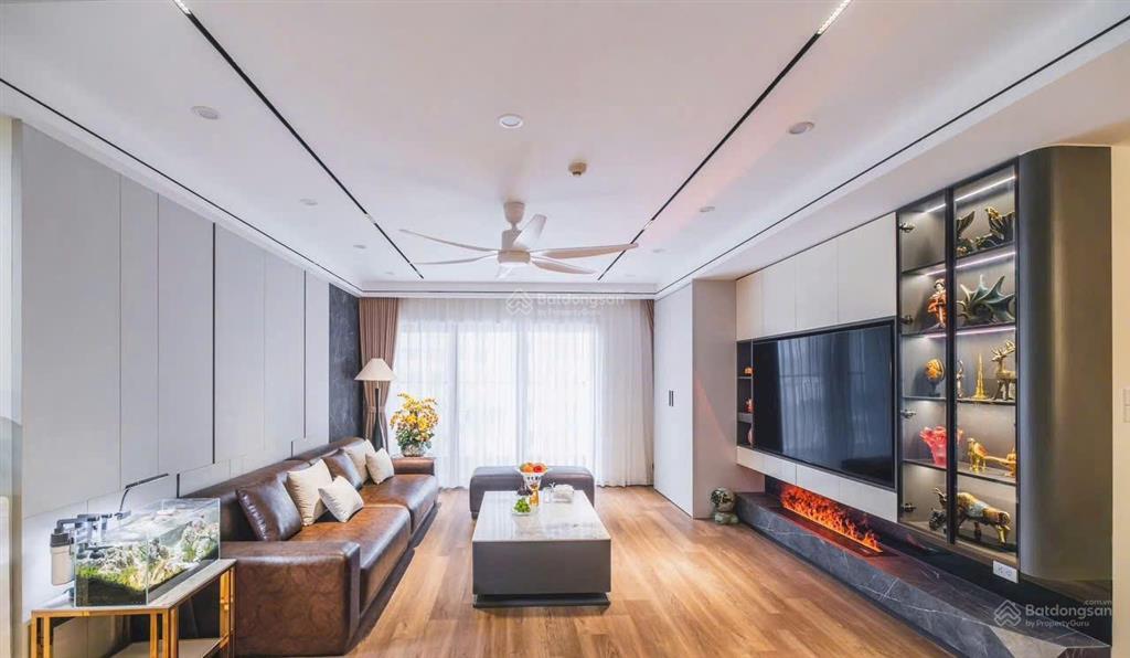 (mới). bán căn hộ 108m2, 3pn2vs, cửa tb, ban công đn, full đồ, chung cư the zei mỹ đình. giá 9 tỷ