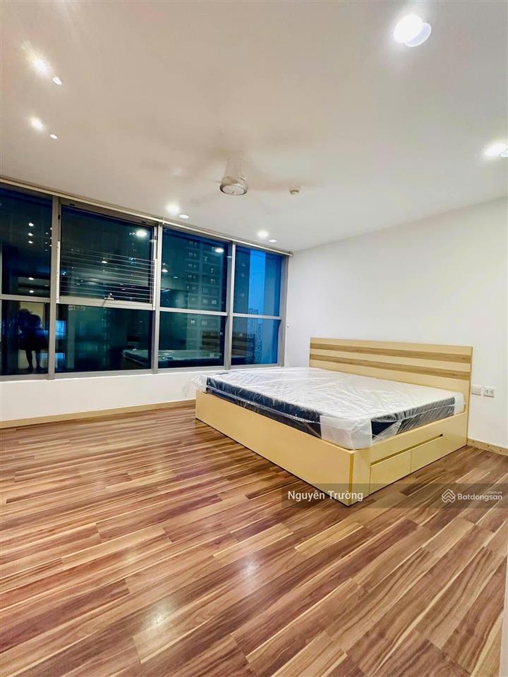 Giá thật bán căn hộ 119m2, trục 12 tòa b, căn góc 3pn, full đồ, cc thăng long n01. giá chỉ 8.4 tỷ