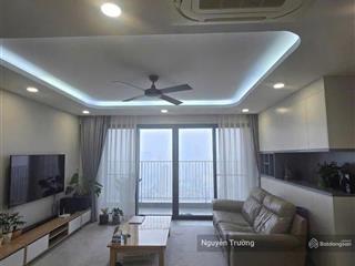 Bán căn hộ 109m2, 3pn2vs, căn góc, có slot oto,view hồ, chung cư vinhomes dcapitale. giá 12.3 tỷ
