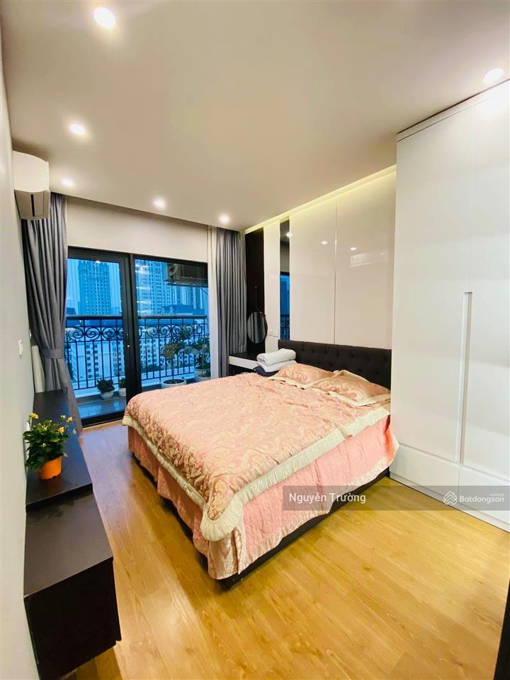 Cần bán căn hộ 96m2, 3pn, cửa tn, ban công đb, chung cư ct8  the emerald, giá chỉ 7,9 tỷ