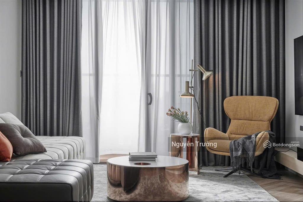 (hàng hiếm) bán căn hộ 106m2, 3pn 2vs, cửa tb, ban công đn. cc vinhomes metropolis. giá 19 tỷ