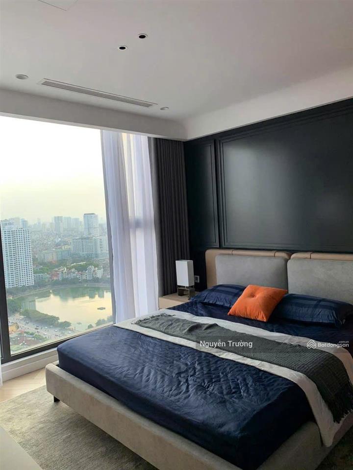 (hàng hiếm) bán căn hộ 106m2, 3pn 2vs, cửa tb, ban công đn. cc vinhomes metropolis. giá 19 tỷ