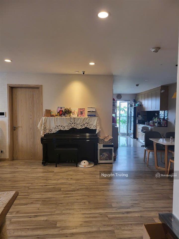 Bán căn hộ 4 phòng ngủ, 173m2, full đồ, sẵn sổ, căn góc, chung cư thăng long number one. 12 tỷ
