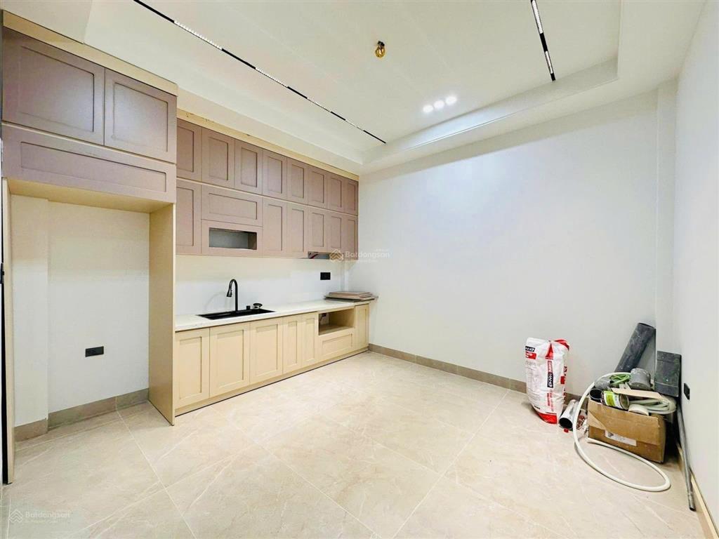 Bán nhà 1 sẹc bình long, bhha bình tân, hẻm xe hơi khu vip chợ bình long, giá 4 tỷ thương lượng