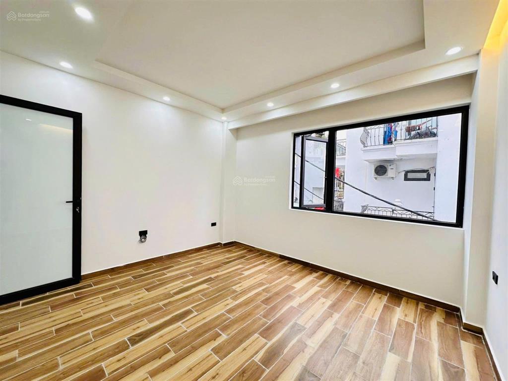 Bán nhà 1 sẹc bình long, bhha bình tân, hẻm xe hơi khu vip chợ bình long, giá 4 tỷ thương lượng