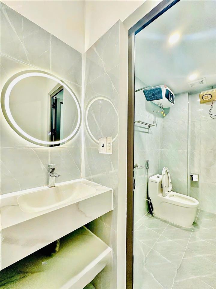 Nhà 3 tầng hậu giang, quận 6, ngang 6m, giá 2 tỷ nhỏ giọt thương lượng