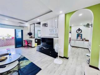 Căn hộ chung cư bàu cát, căn góc thoáng duy nhất 40m2, giá 2 tỷ thương lượng