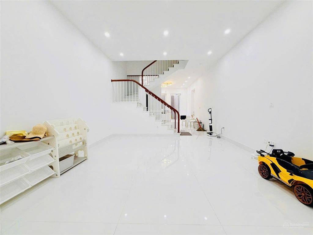 Nhà bình long, bhh, bình tân, 70m2 hẻm 6m thông xe tải đỗ cửa, khu an ninh ổn định, giá đúng 7 tỷ