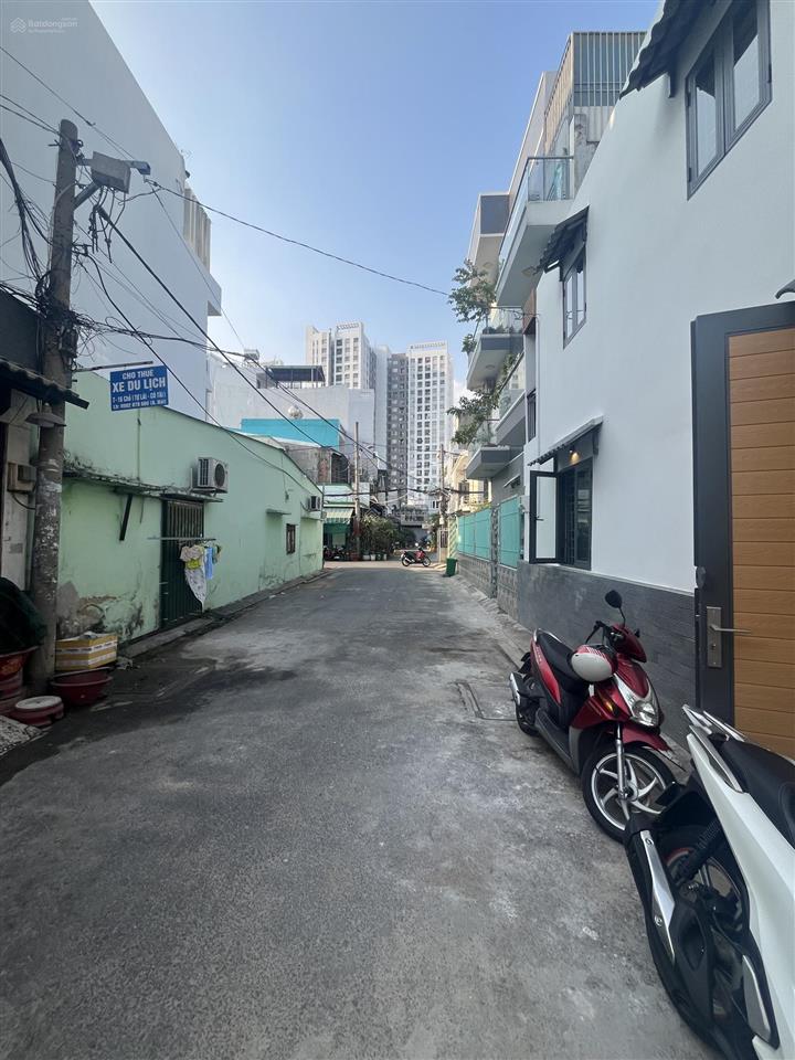 Bán nhà hương lộ 3, phường bhh, bình tân , 65m2, hxh, chỉ 6 tỷ, shr