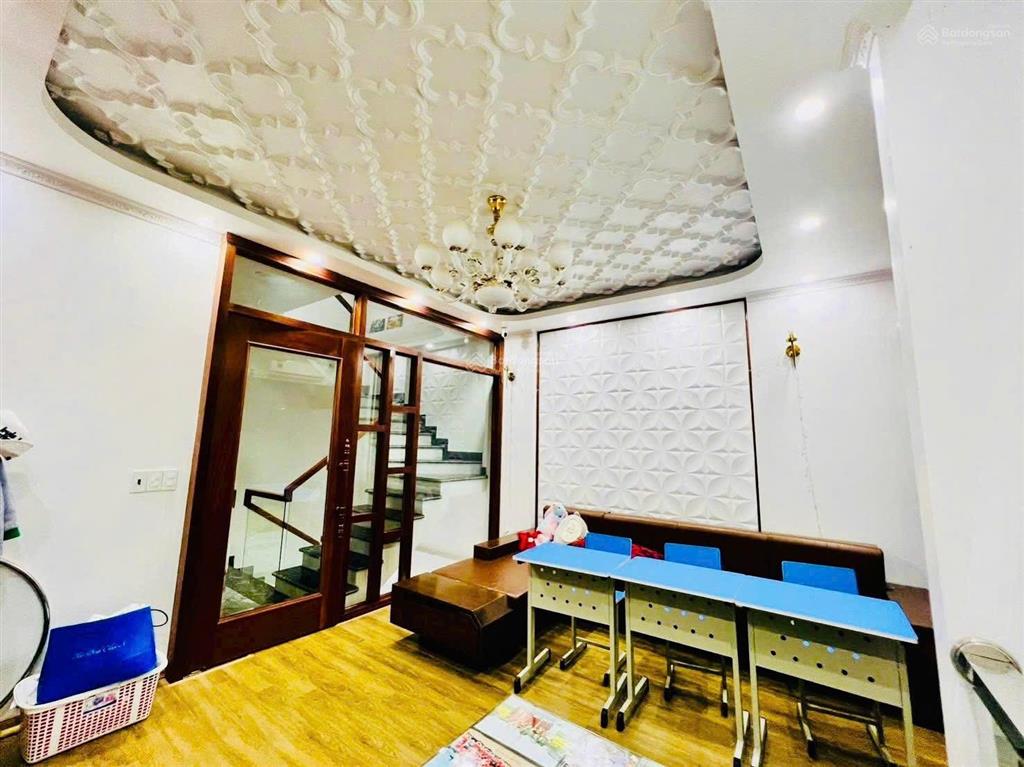 Bán nhà lê trọng tấn, bhh, bình tân, ngang 5.2m, hxh, nhỉnh 6 tỷ, 4 tầng