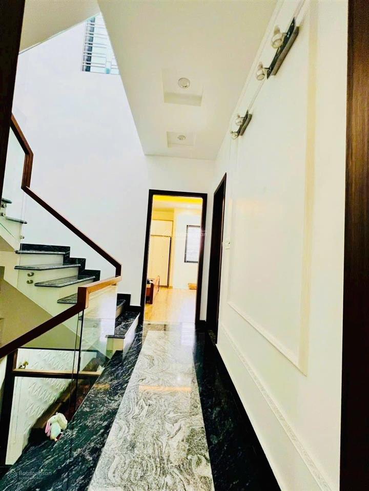 Bán nhà lê trọng tấn, bhh, bình tân, ngang 5.2m, hxh, nhỉnh 6 tỷ, 4 tầng