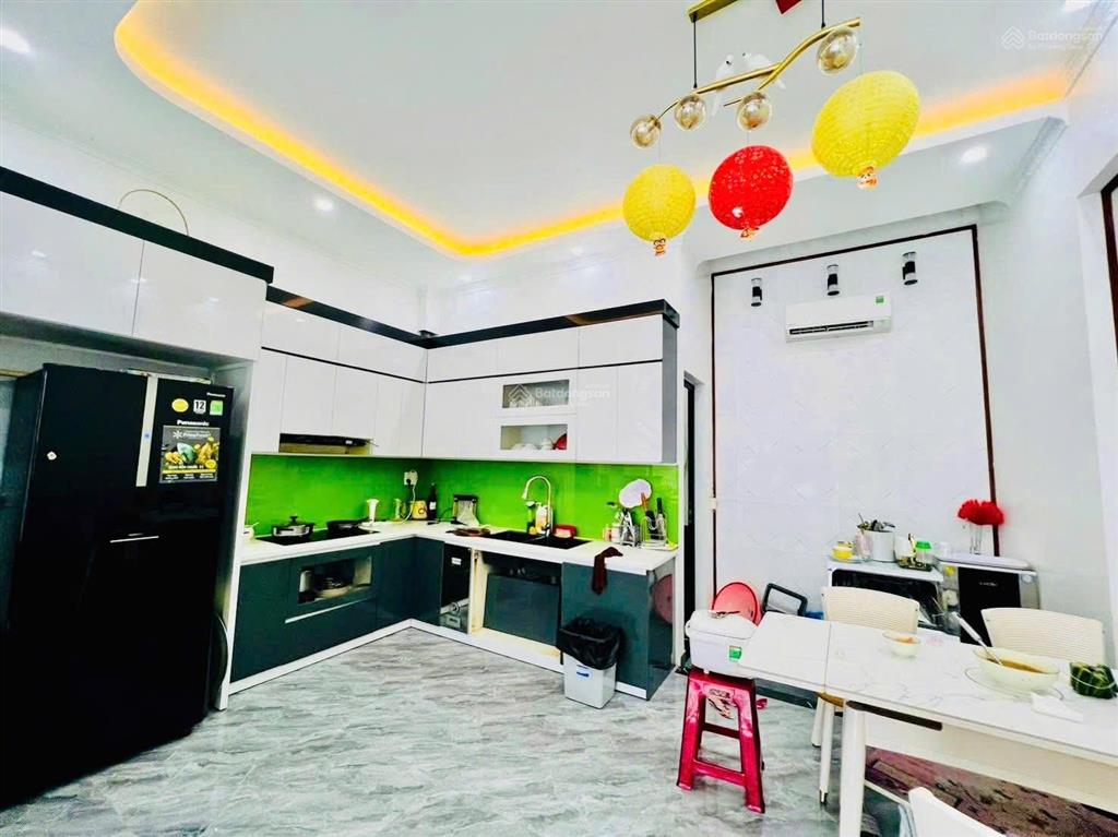 Bán nhà lê trọng tấn, bhh, bình tân, ngang 5.2m, hxh, nhỉnh 6 tỷ, 4 tầng