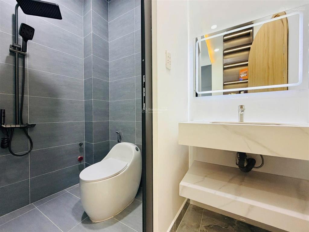 Bán nhà bình long, bhha,4x12, 3pn, hxh, nhỉnh 4 tỷ, tặng full nội thất