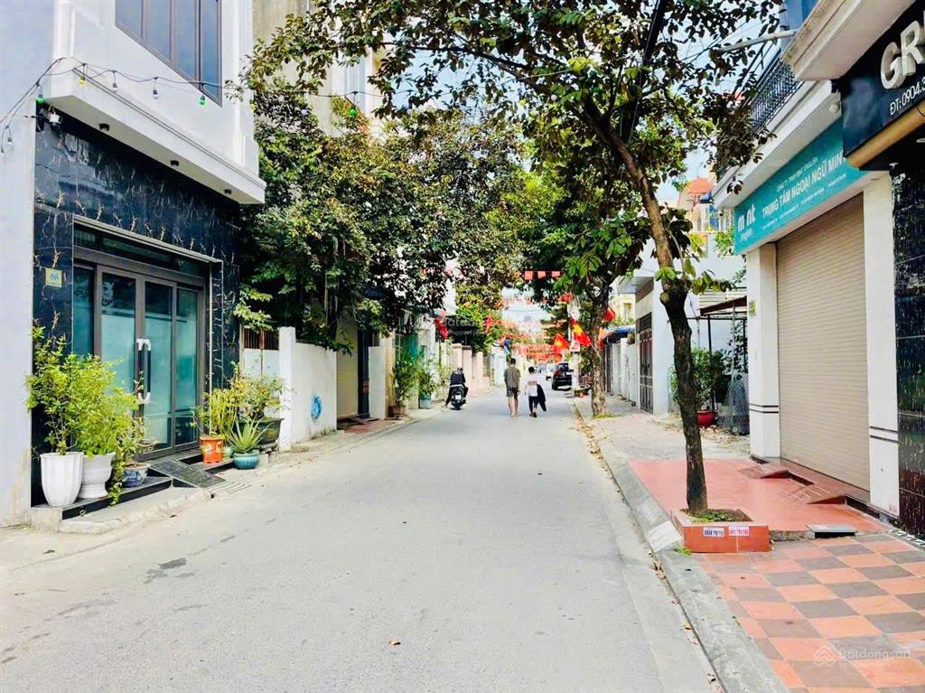 Bán nhà 3 tầng lê trọng tấn, bình tân, 75m2 ô tô ngủ nhà, có phòng ngủ trệt, giá 6 tỷ