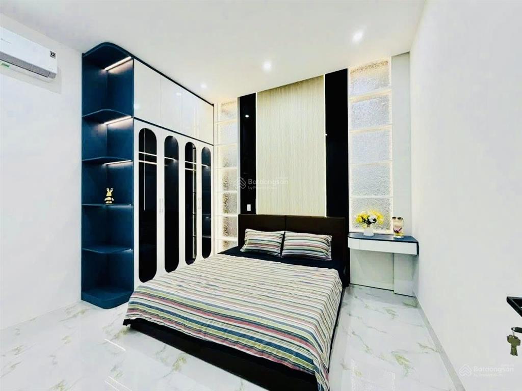Bán nhà hương lộ 2, bình trị đông, bình tân, 58m, hxh, chỉ 4.6 tỷ, shr, ko qh