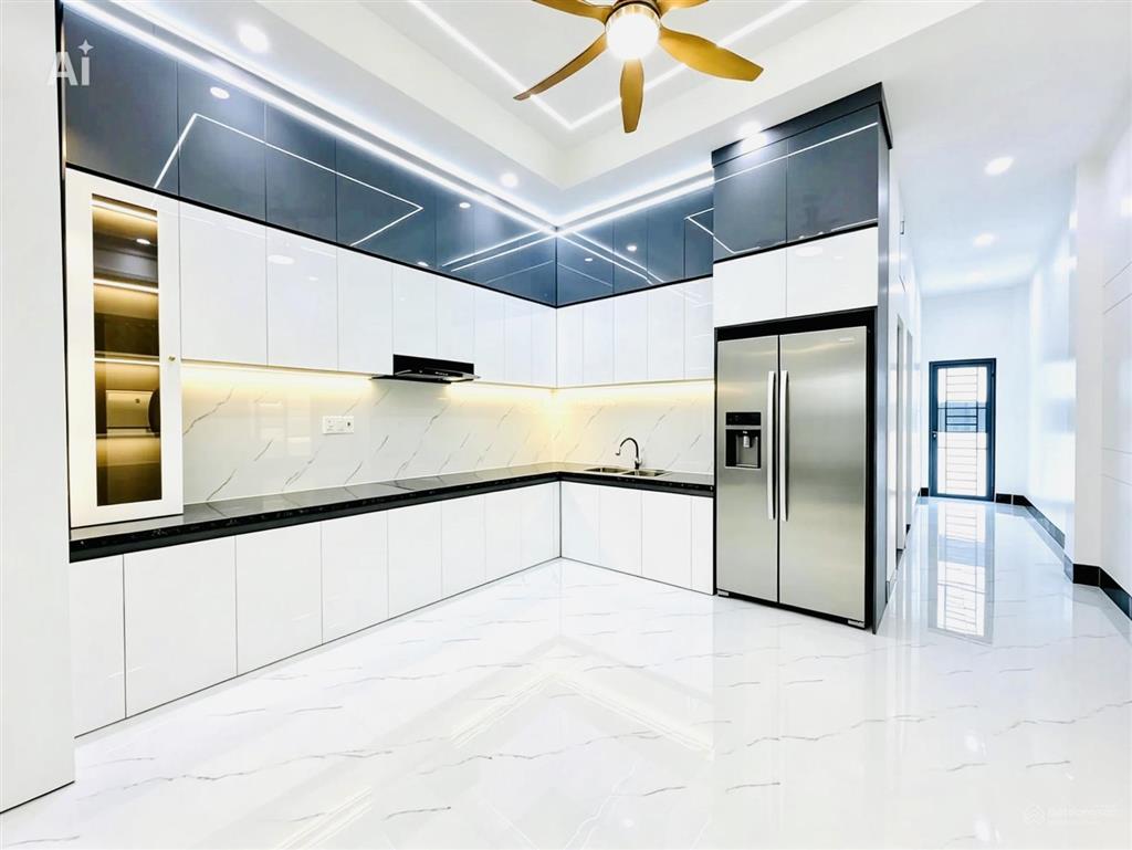 Bán nhà hương lộ 2, bình trị đông, bình tân, 58m, hxh, chỉ 4.6 tỷ, shr, ko qh
