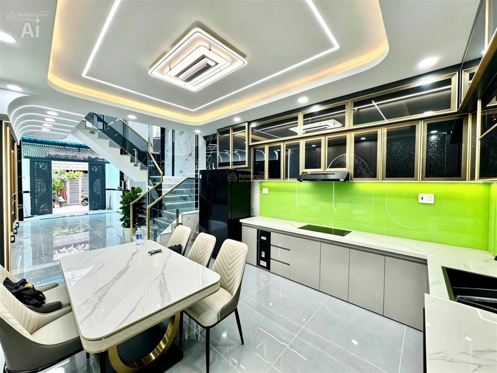 Bán nhà tên lửa, bình trị đông, bình tân, 4pn, 5 tầng, hxh, chỉ 5 tỷ