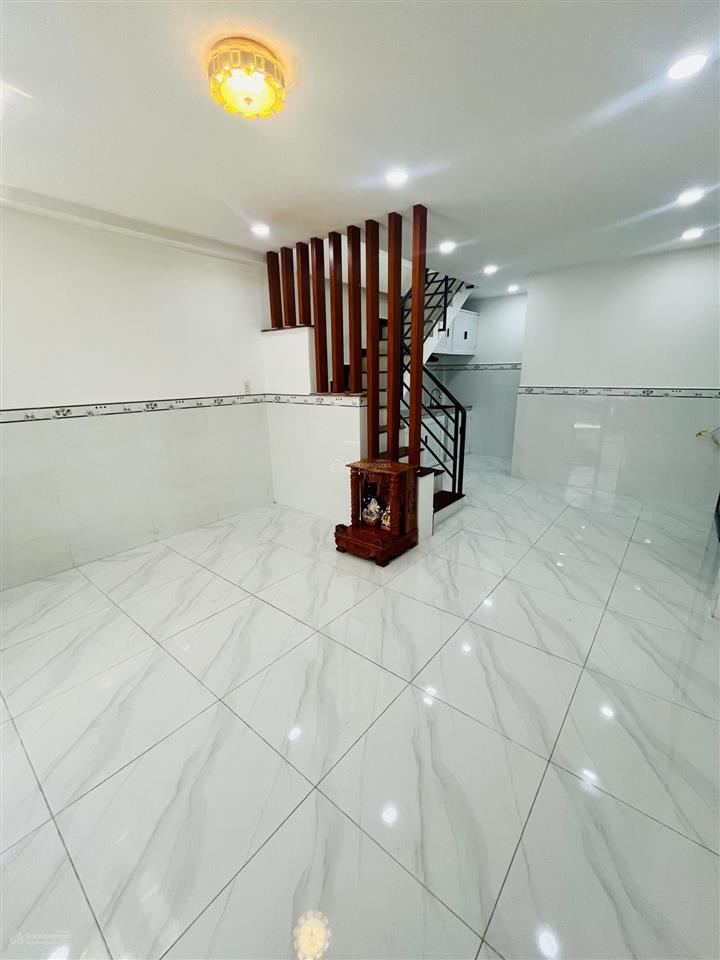 Bán nhà lê văn quới, bình trị đông, bình tân, 32m2, chỉ 2,68 tỷ, shr, ko qh