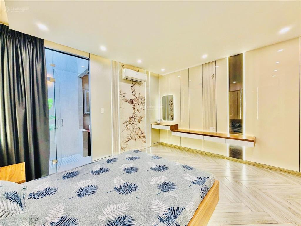 Bán nhà hương lộ 2, bình trị đông, bình tân, 62m, 5 tầng, hxh, chỉ 6.x tỉ ( x tiểu học )