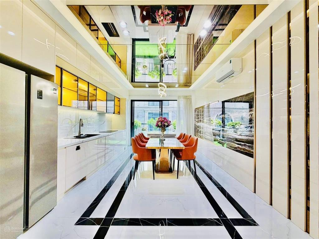 Bán nhà hương lộ 2, bình trị đông, bình tân, 62m, 5 tầng, hxh, chỉ 6.x tỉ ( x tiểu học )