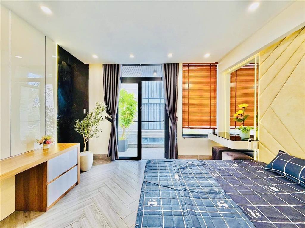 Bán nhà hương lộ 2, bình trị đông, bình tân, 62m, 5 tầng, hxh, chỉ 6.x tỉ ( x tiểu học )