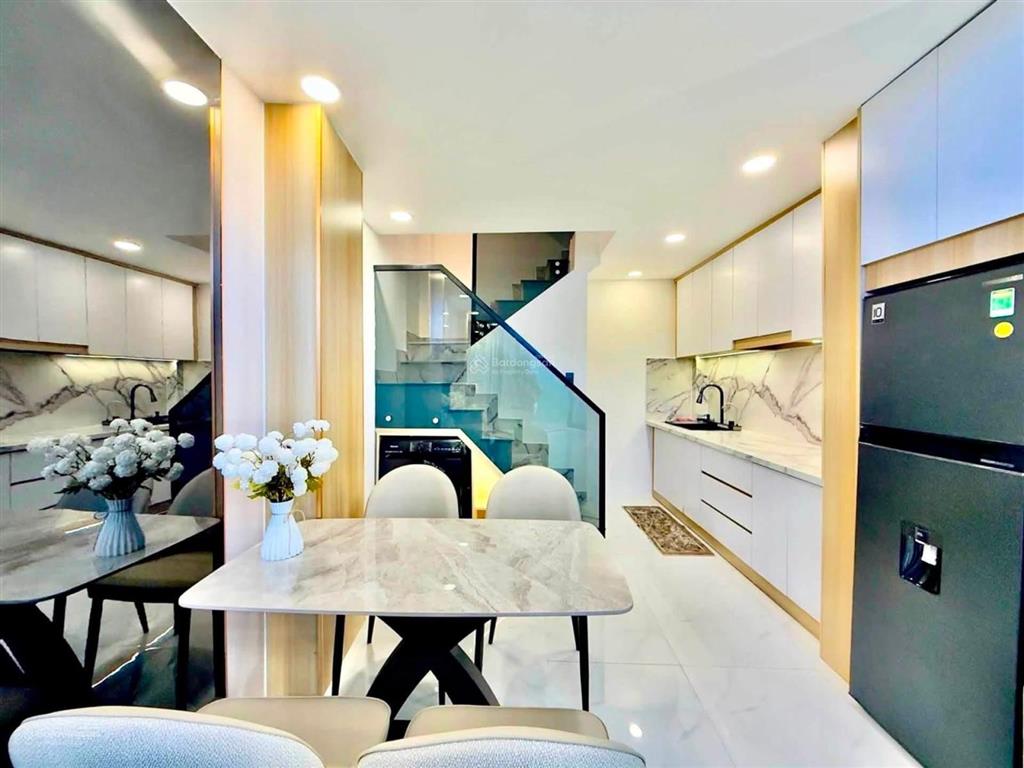 Bán nhà gần hương lộ 2, bình trị đông, bình tân, 36m2, hxh thông, chỉ 2.9 tỷ, shr