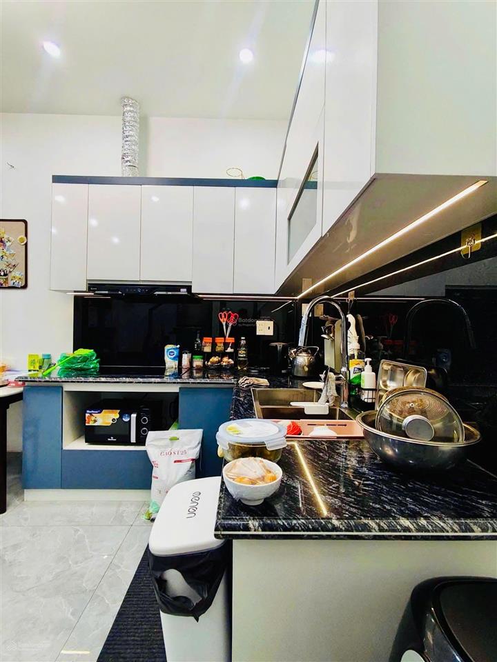 Nhà bình long, bhh bình tân, ngang 5.5m rộng rãi thoáng mát, giá 3 tỷ thương lượng