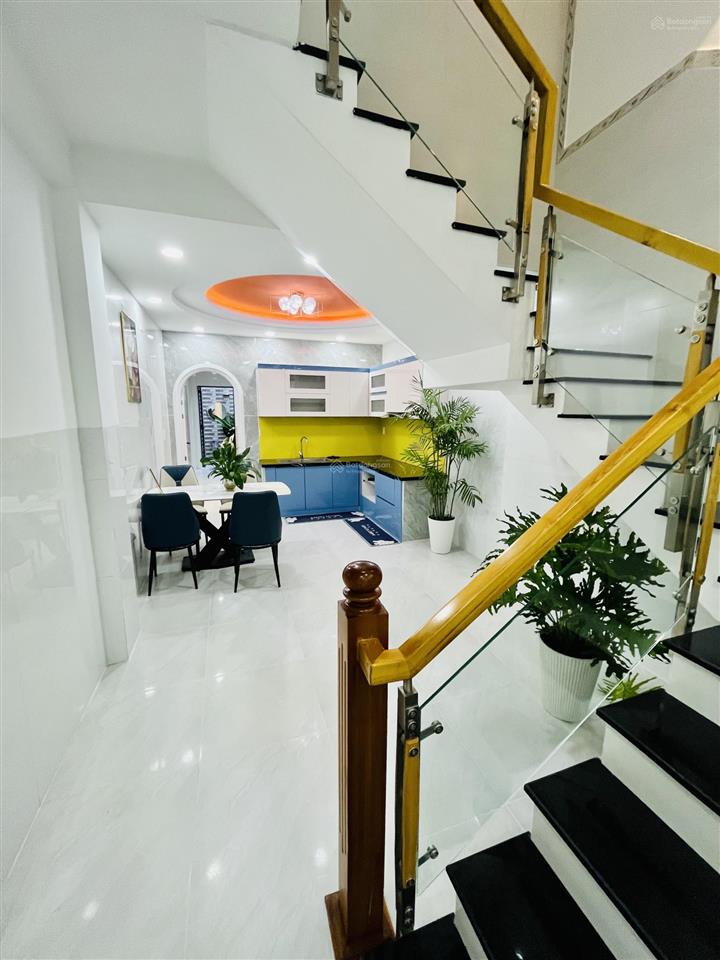 Bán nhà lê trọng tấn, bình hưng hòa, bình tân, 83m2, có pn trệt, 3 tầng, hxh, chỉ 6. x tỷ