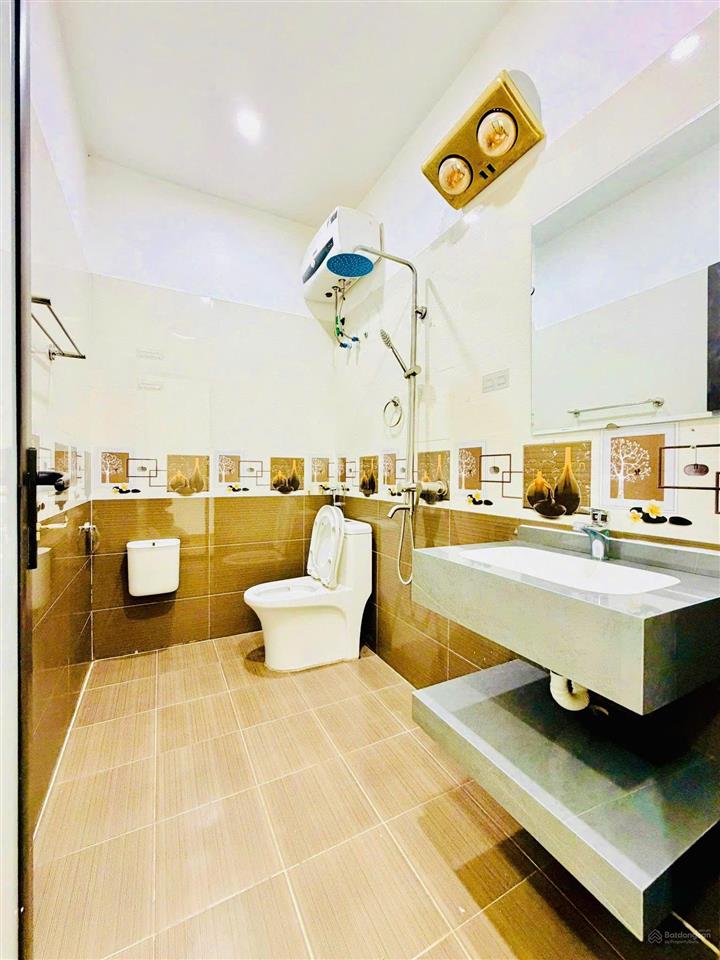Bán nhà 3 tầng bình long, bhha, 3pn giá chỉ 2 tỷ thương lượng